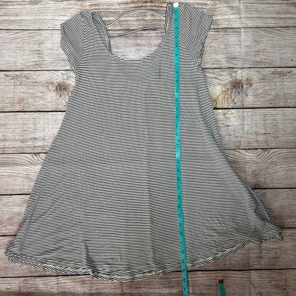 American Eagle Dress - Picture 3 of 5